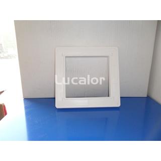 Brida con tapa embellecedora skimmer AR 100 MAD - Imagen 1