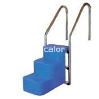 Escalera interior de pasos - Imagen 1